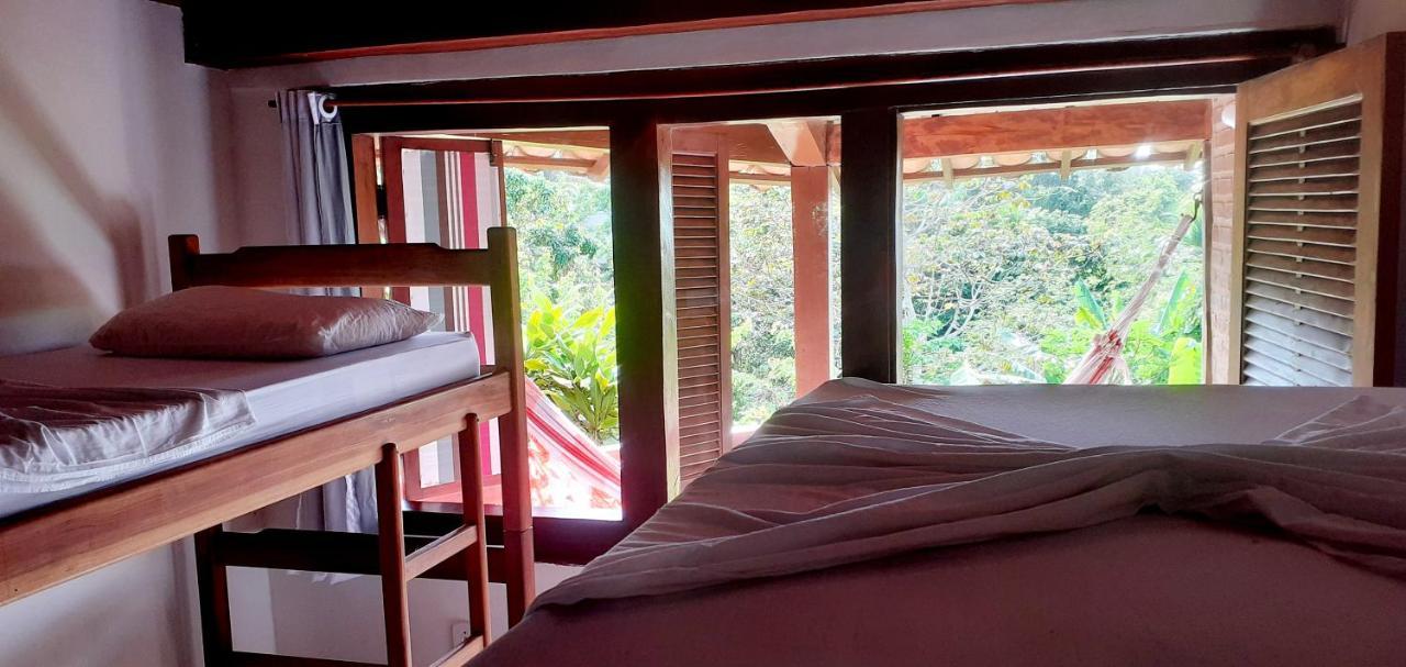 Albergue Novos Baianos E