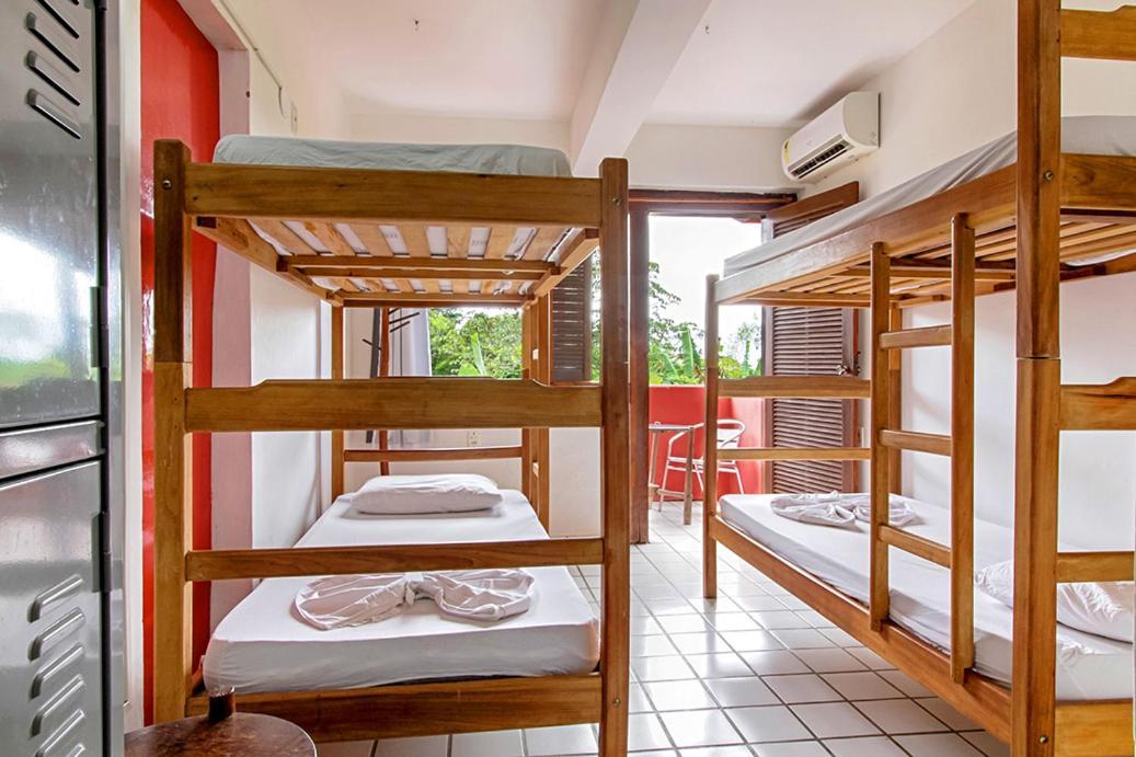 Novos Baianos E Albergue